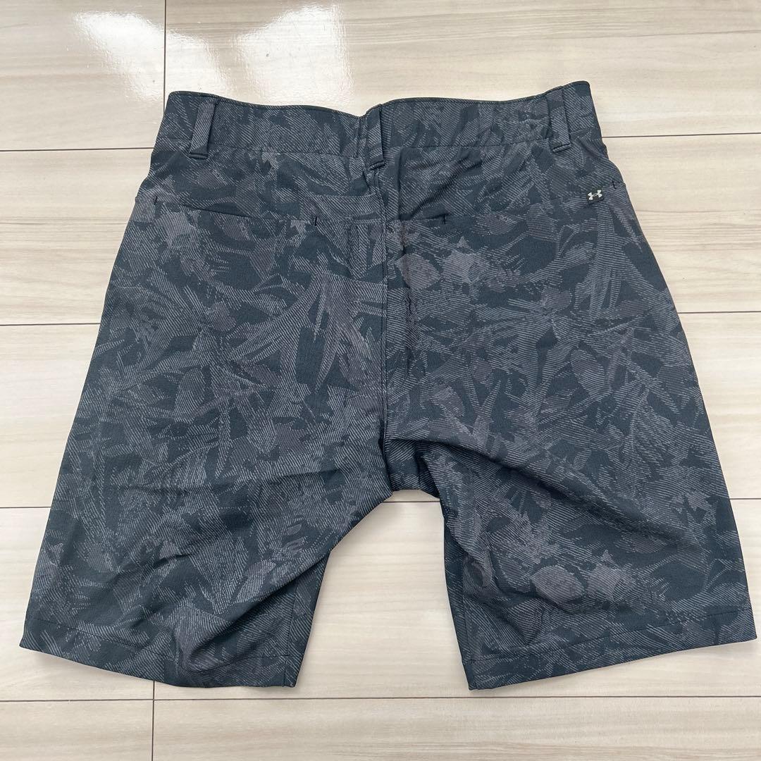 Under Armour メンズパンツ M ダークグレー 葉柄