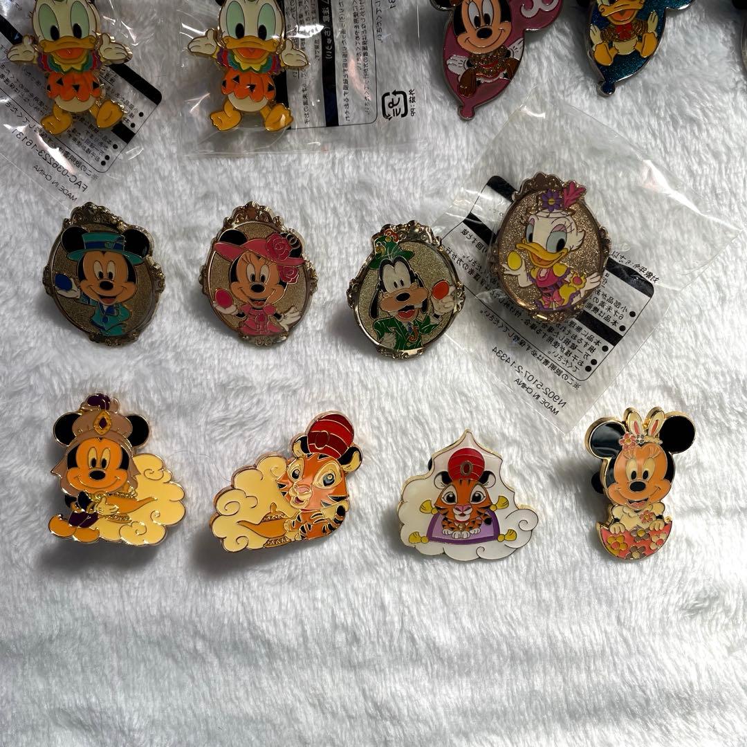 ディズニー キャラクター ピンバッジ 47個セット