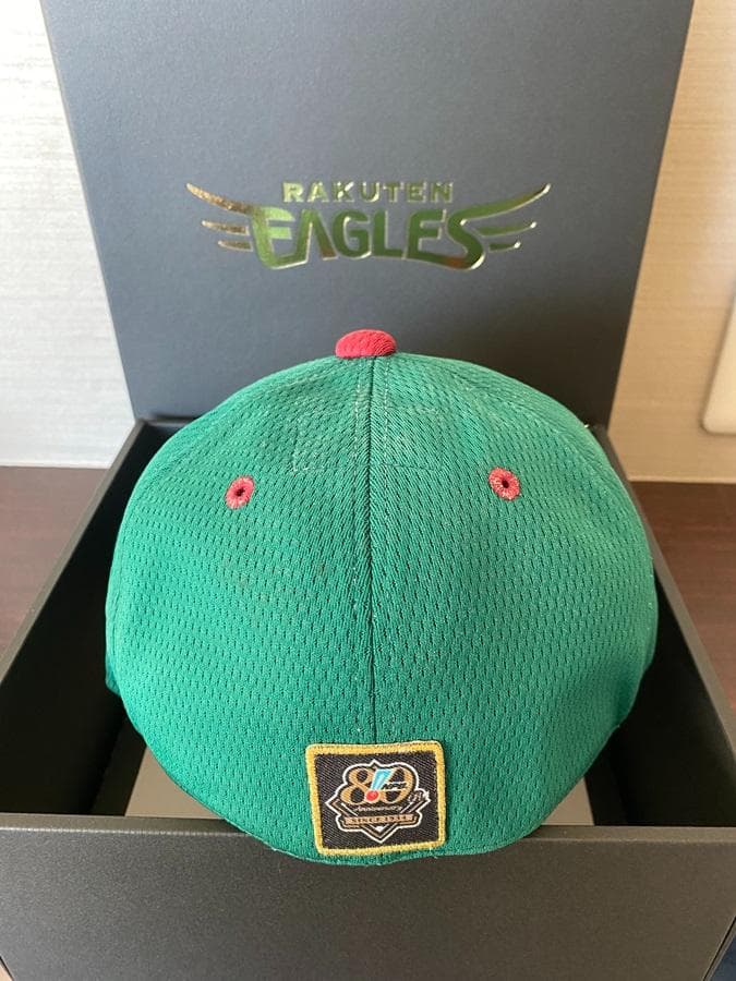 楽天　イーグルス　銀次選手　#33　NPB 実使用　直筆サインキャップ