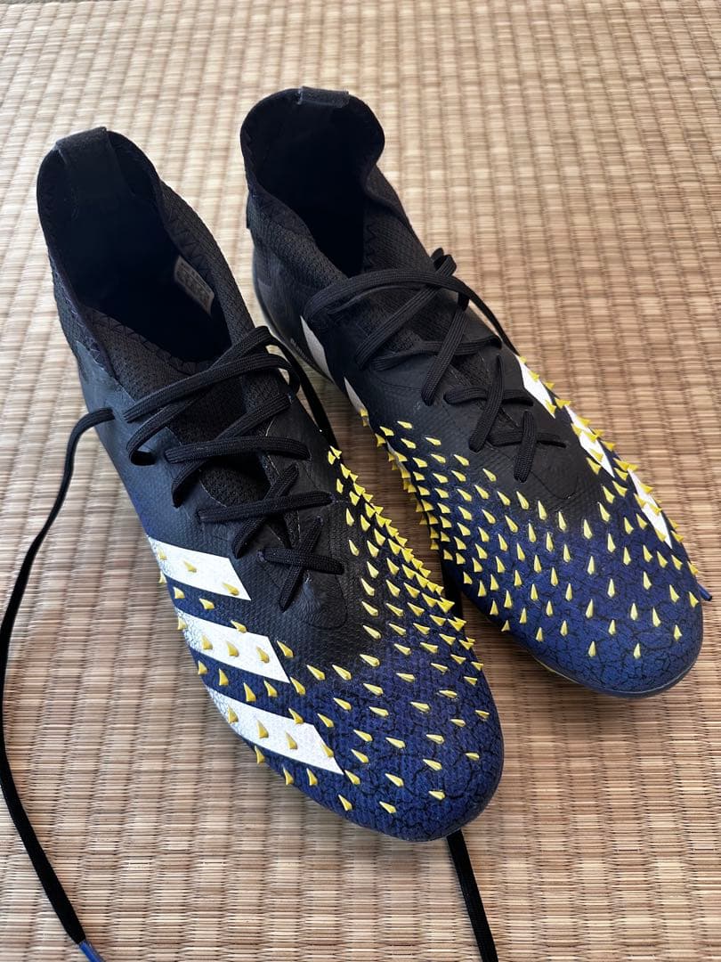 adidas Predator サッカーシューズ 黒/青/黄27.5センチ