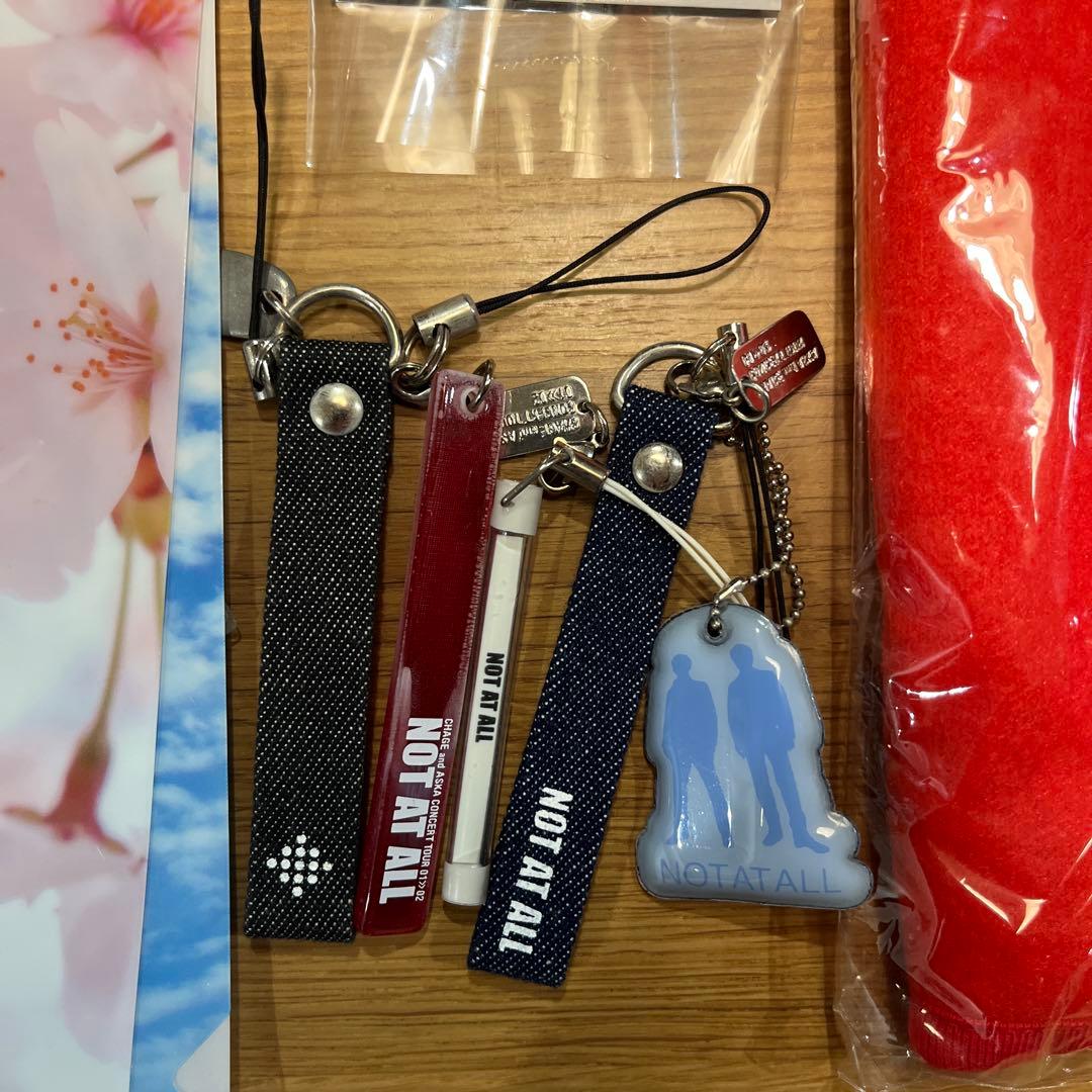 CHAGE and ASKA コンサート グッズ　ピック NOT AT ALL