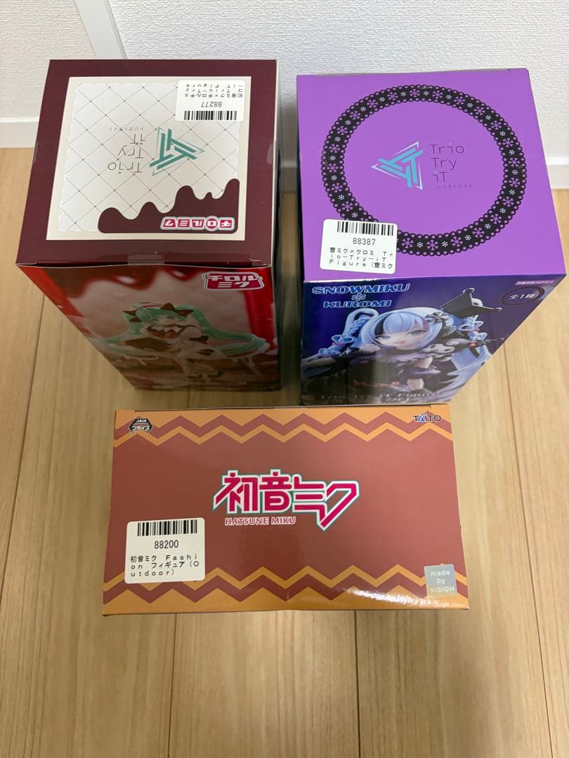 初音ミク チロルチョコ 雪ミク Outdoor フィギュア3種セット