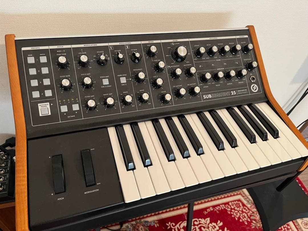 【美品】Moog Subsequent 25 アナログシンセサイザー