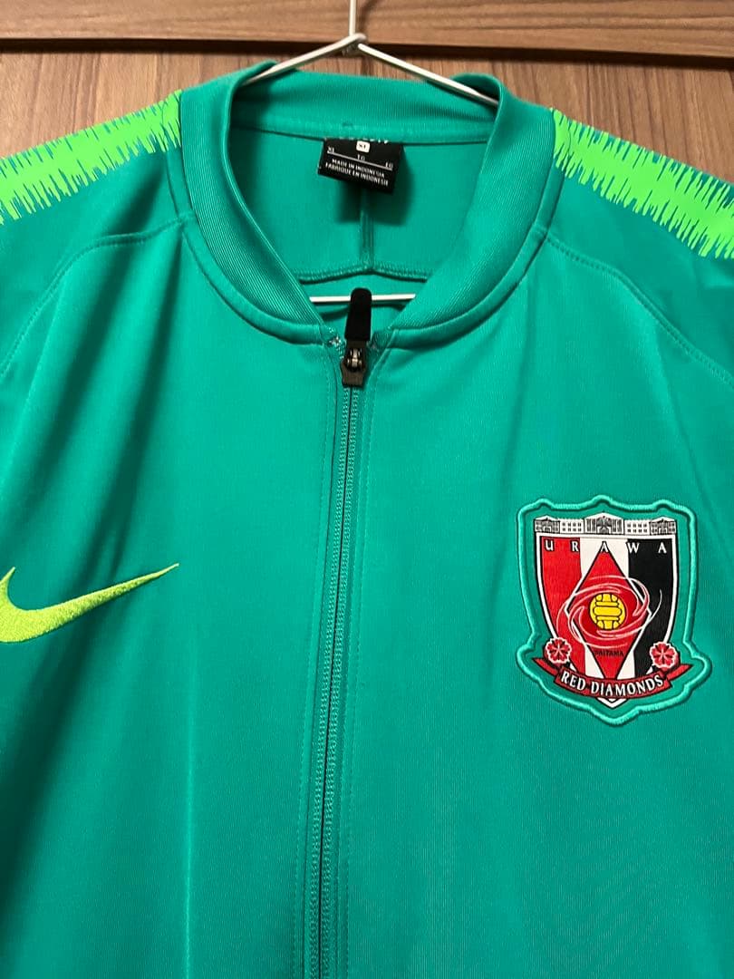 浦和レッズ　Nike正規品 トレーニングジャケット XL グリーン