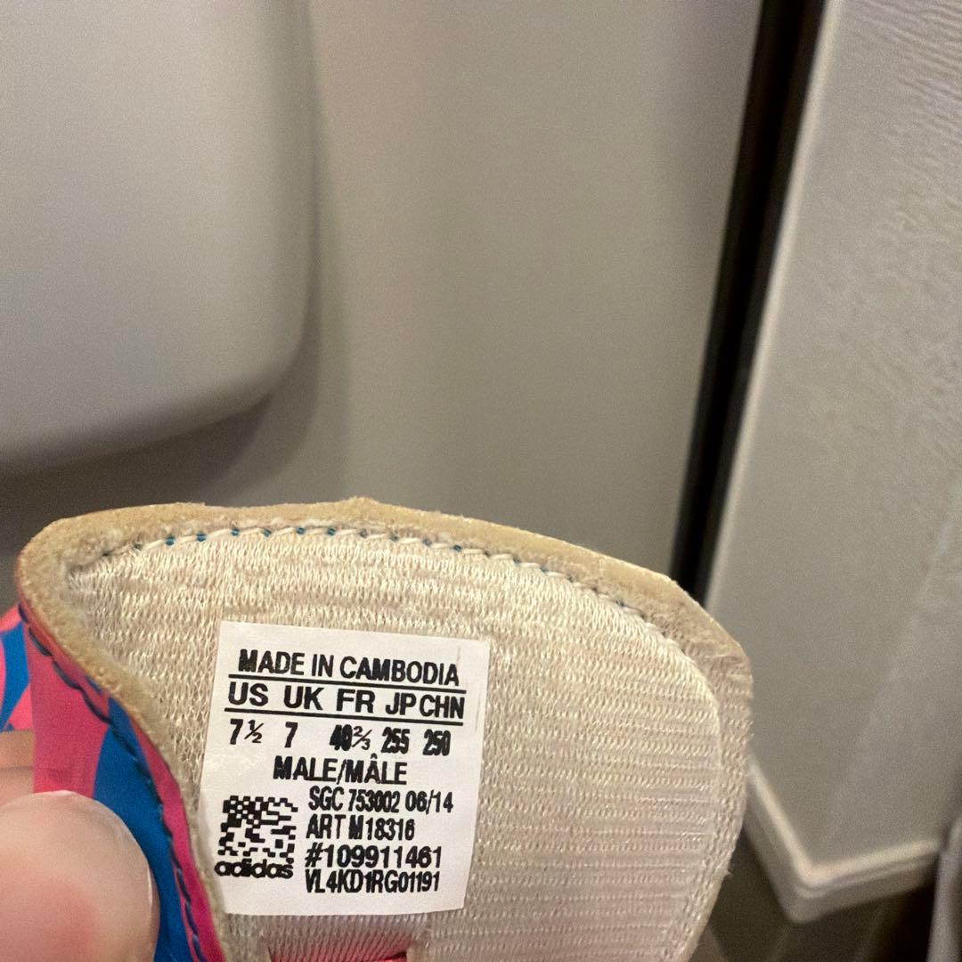 adidas 幾何学模様 トレーニングスパイクf10 25.5