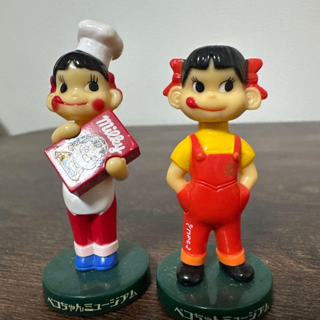 【まとめ売り】ペコちゃん&ドッグお座り首振り人形(着物編)など