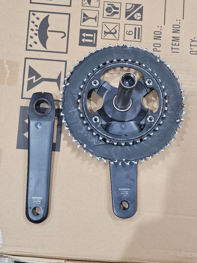 ULTEGRA FC-R8100 クランクセット 52-36T