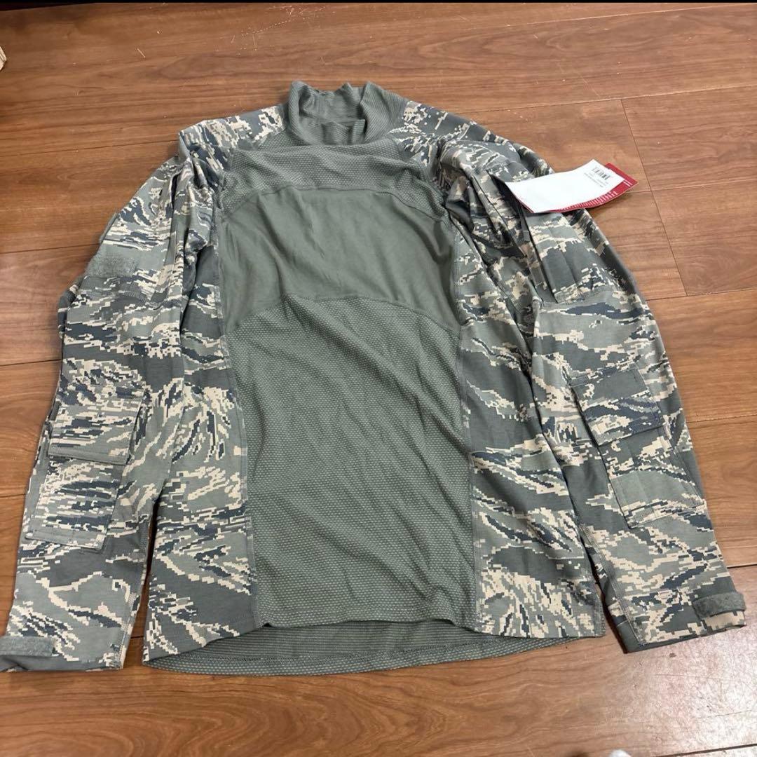 未使用品　米軍 実物 MASSIF ABUCOMBAT SHIRT SMALL
