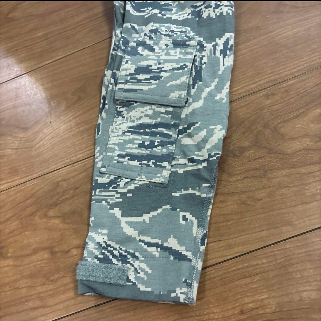 未使用品　米軍 実物 MASSIF ABUCOMBAT SHIRT SMALL
