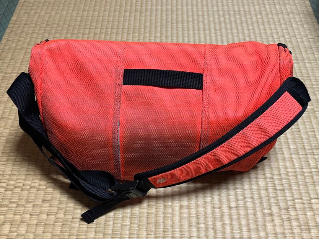 レアカラー TIMBUK2 クラシックメッセンジャー Sサイズ A4サイズ収納