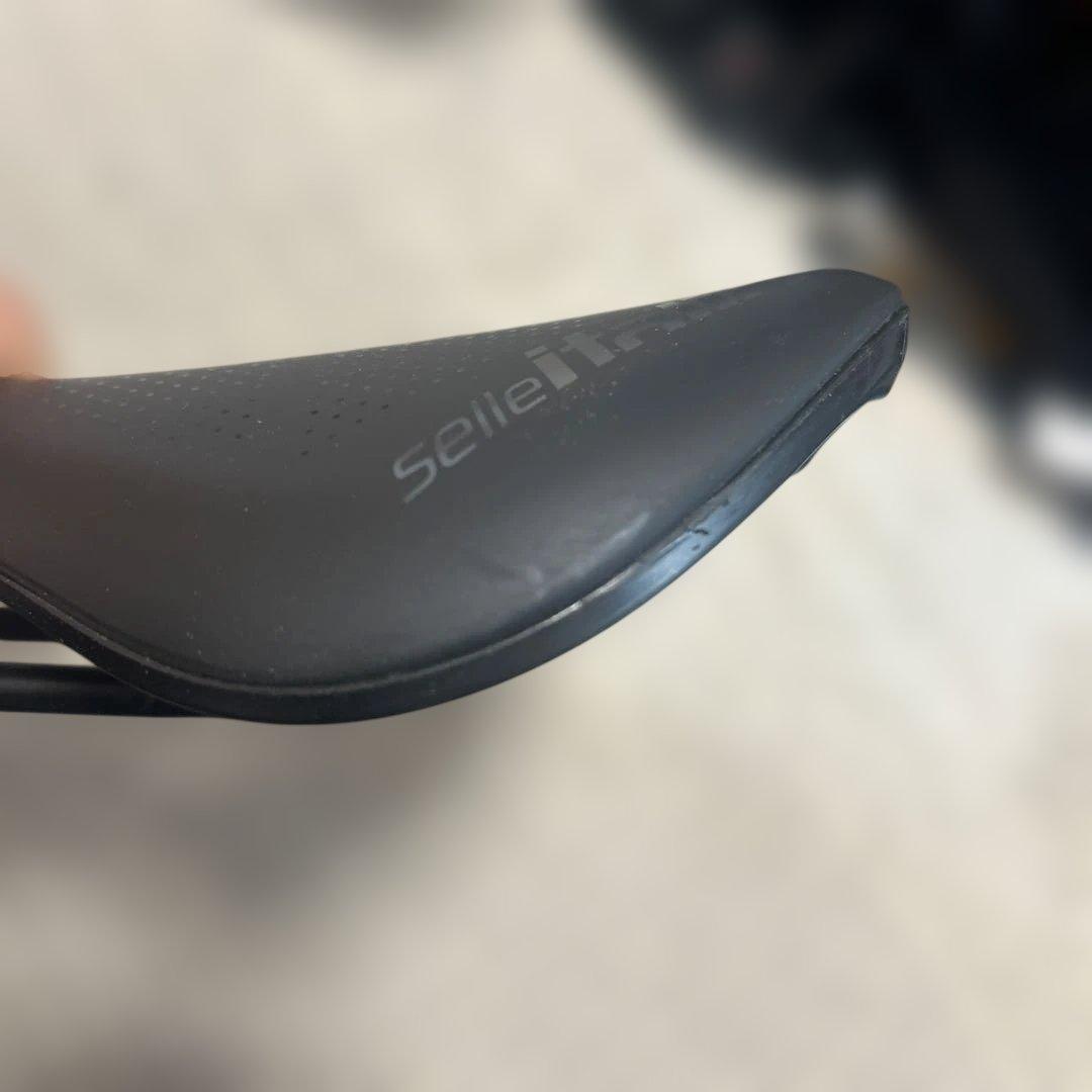 Selle Italia セライタリア NOVUS BOOST サドル