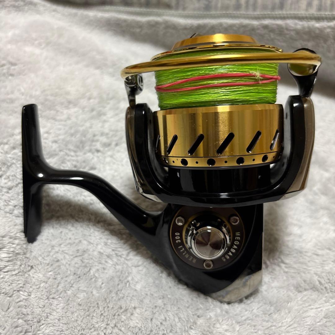 メガバス　レンリ300 リール　シーバス