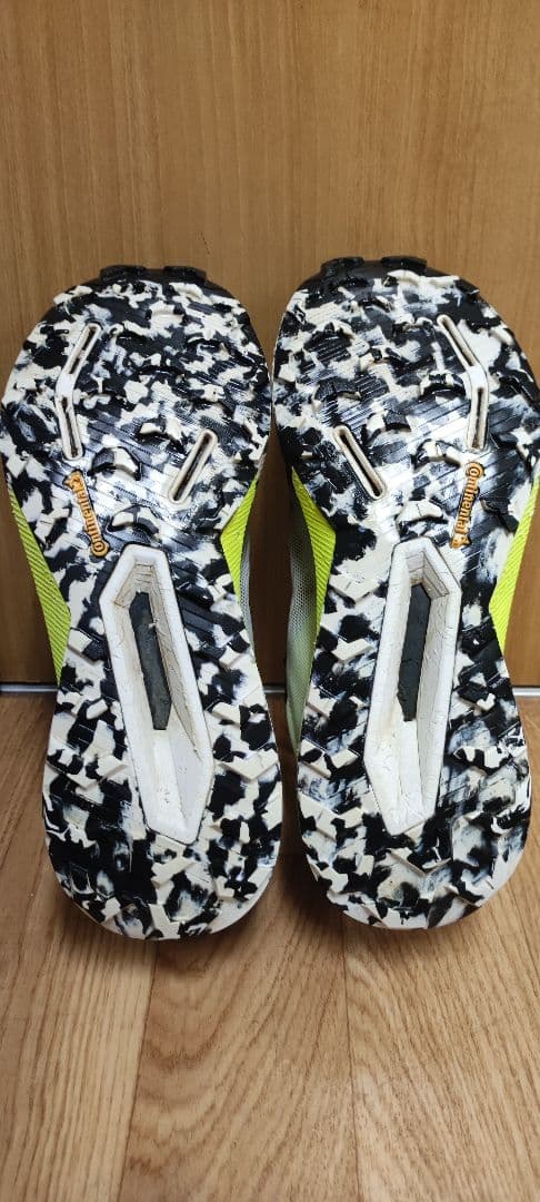 adidas アグラビックウルトラ