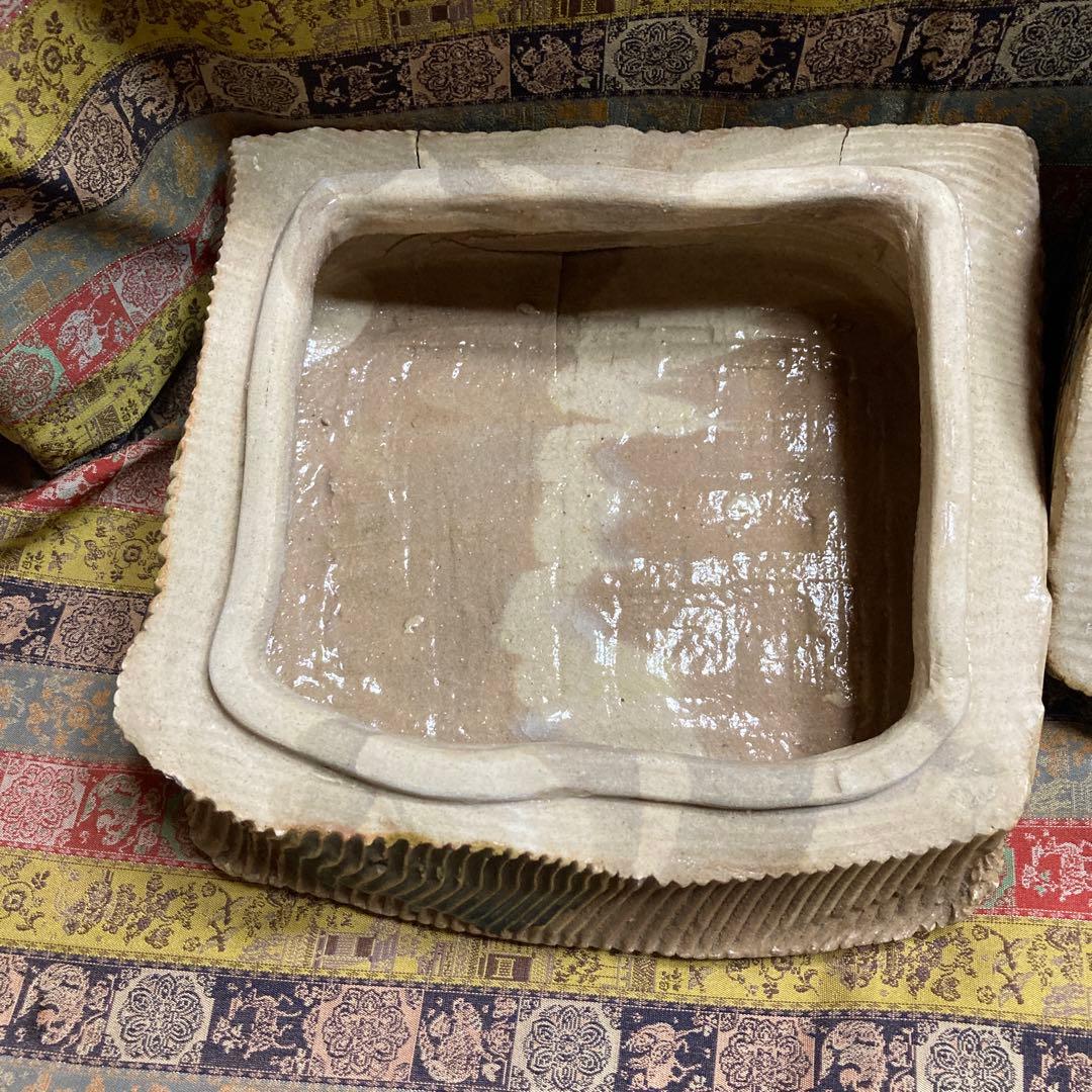 織部　陶箱　作家不詳　21×18×￼高18cm 4.4Kg