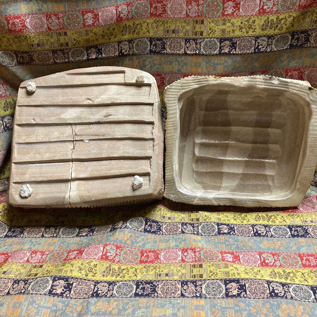 織部　陶箱　作家不詳　21×18×￼高18cm 4.4Kg