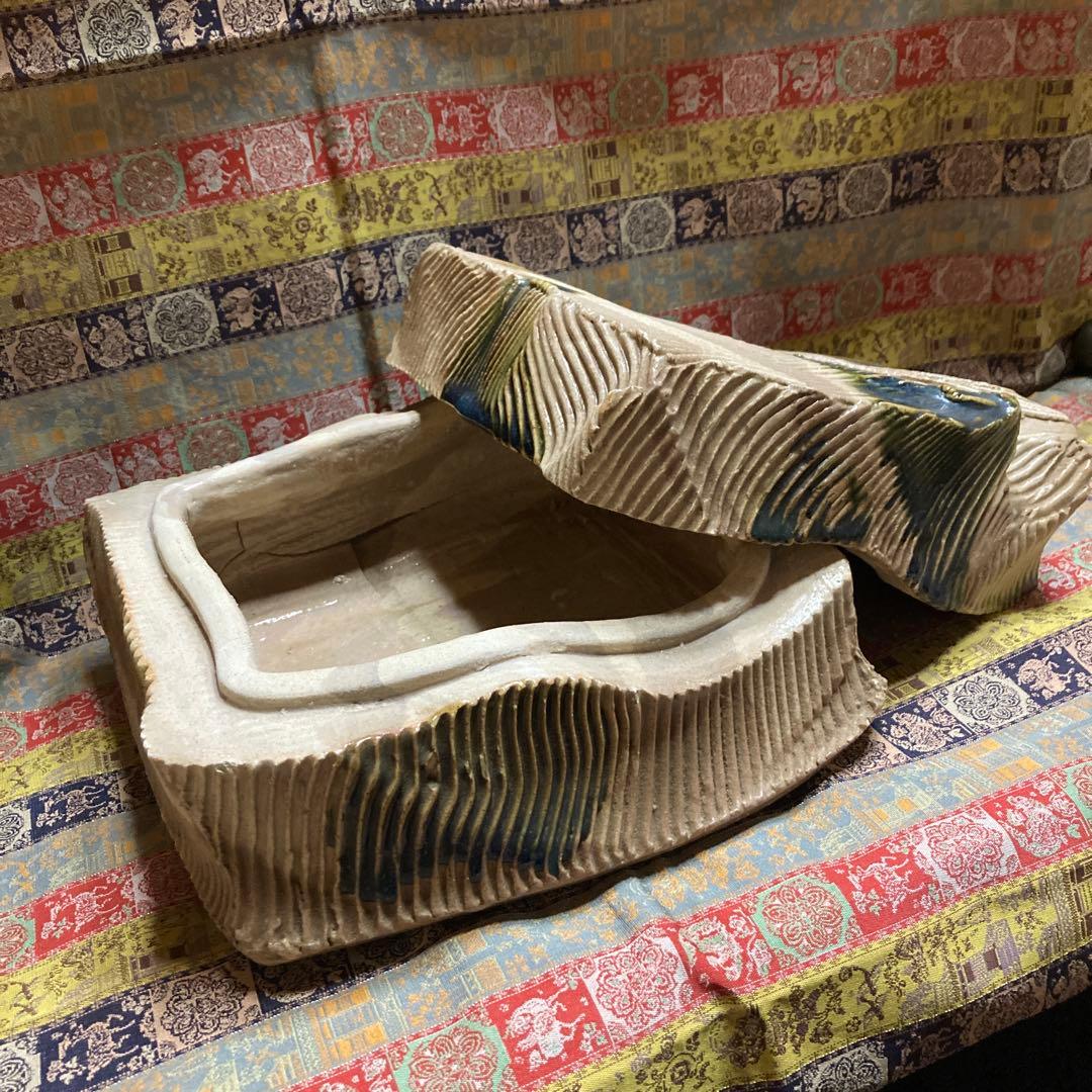 織部　陶箱　作家不詳　21×18×￼高18cm 4.4Kg