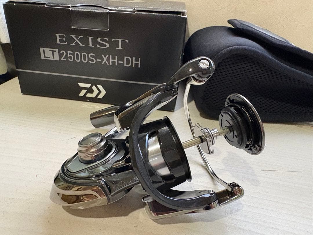 ★☆ダイワ　 18イグジスト　LT2500S XH DH ボディ　新品同様