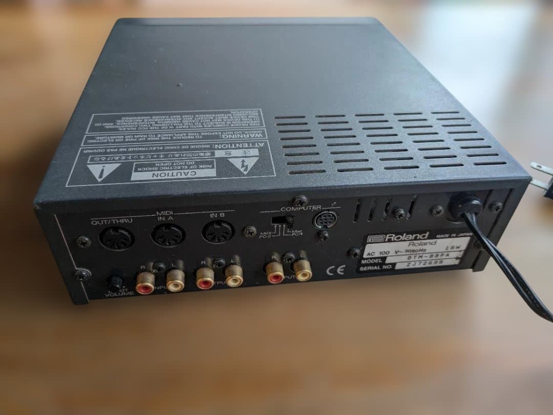Roland Sound Canvas SC-88 Pro 音源モジュール