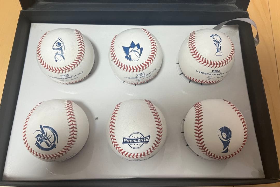 WBSC 2018-2019 PREMIER12 ボールセット200限定