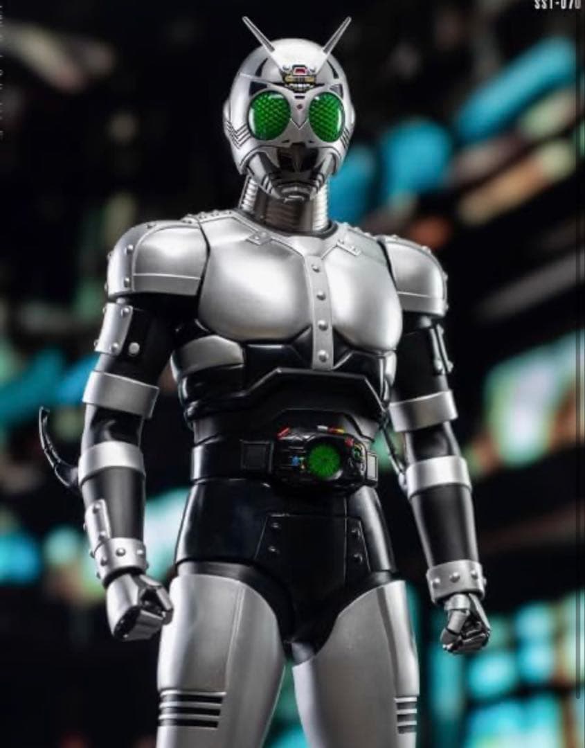 ホットトイズ仮面ライダーブラック&Soosootoys 1/6 銀影の戦士セット