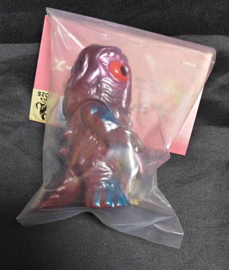 キャラクティックス ファイナルヘドラ ミニサイズ 赤茶色 ソフビ