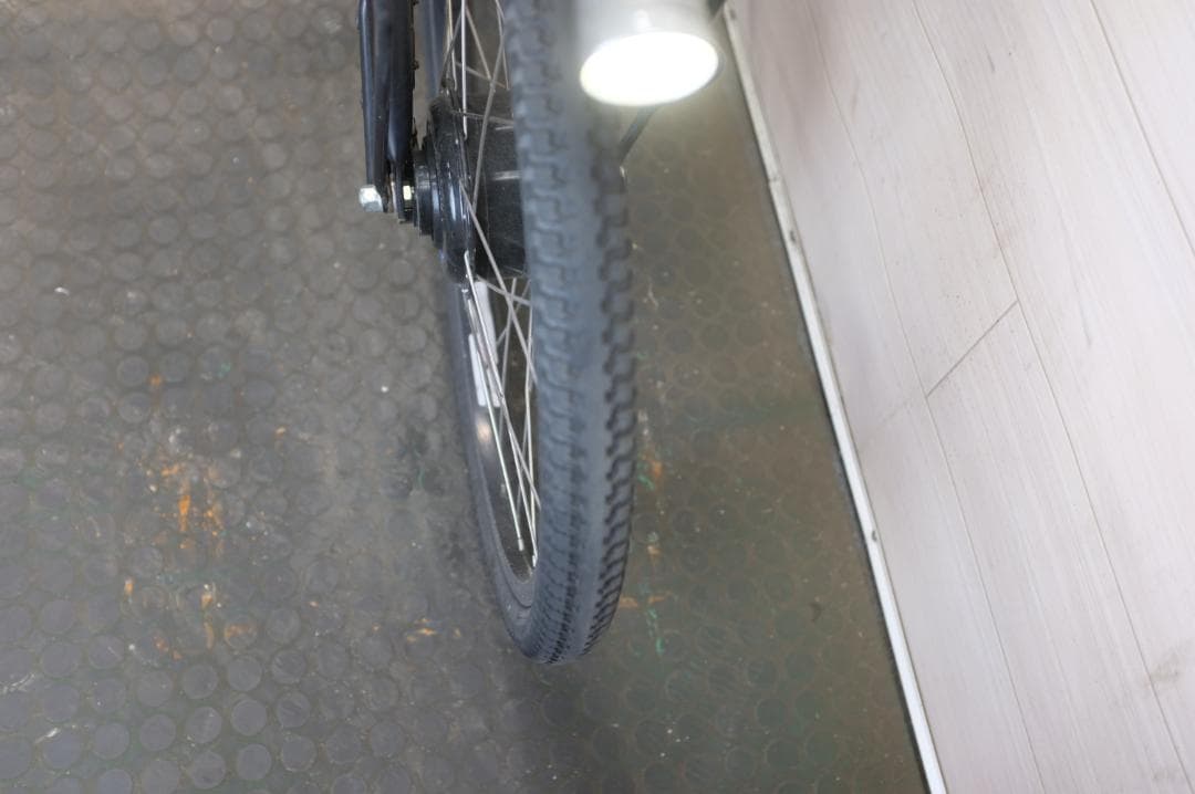 電動自転車BS BIKKE グリ　20インチ　3段　8.0Ah充電器あり