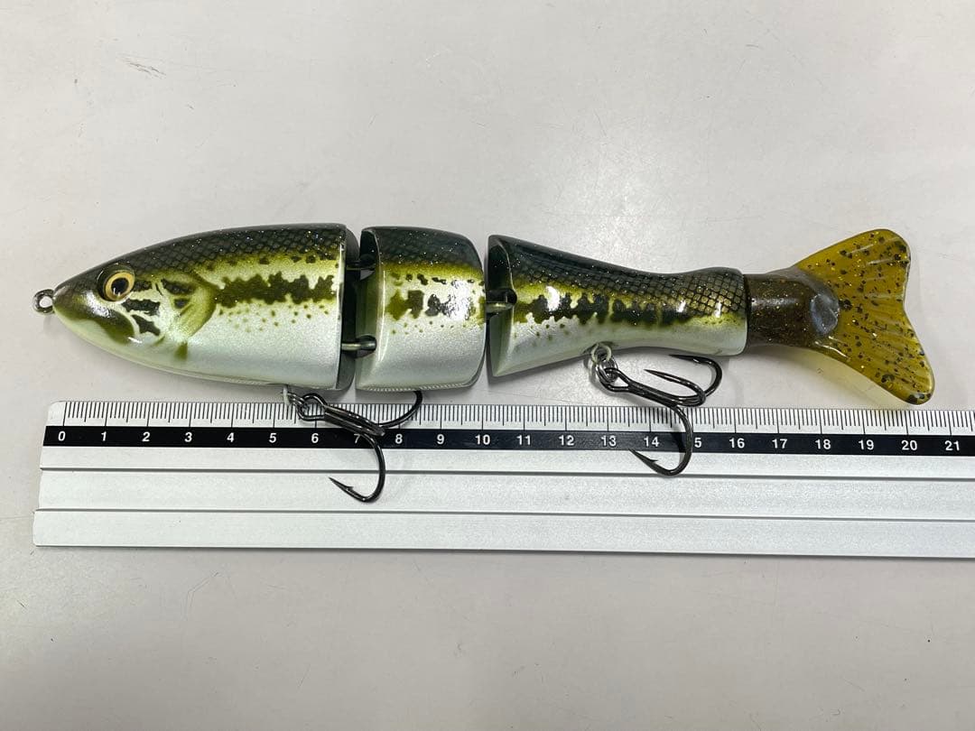 22nd Century Triple Trout Swimbaits 7インチ