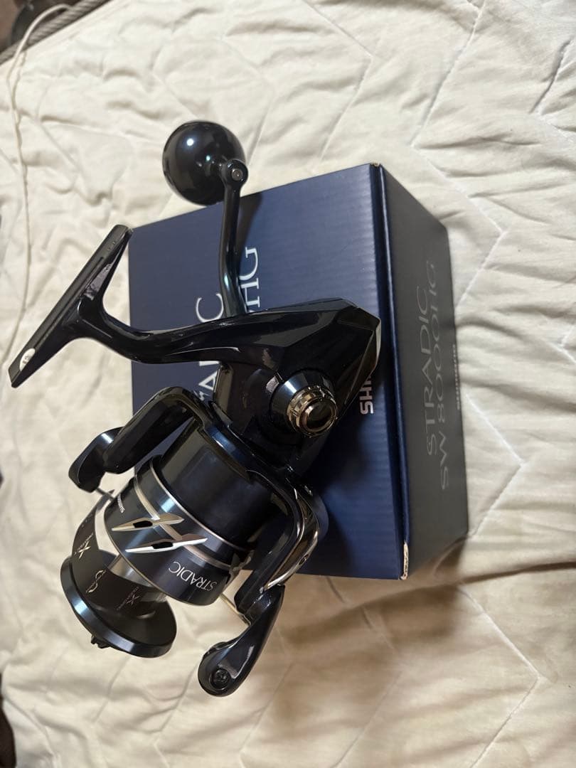 SHIMANO 24STRADIC SW8000HG スピンキャストリール