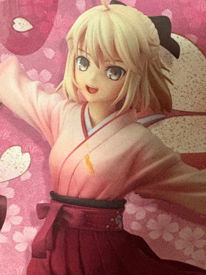 桜セイバー 1/8スケールフィギュア