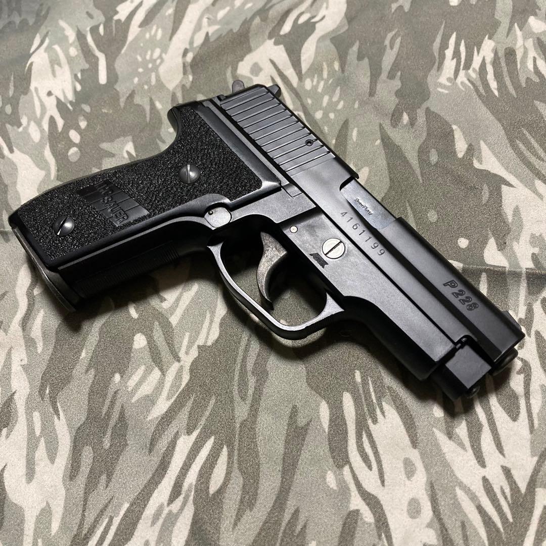 【廃盤レア品】KHC SIG P228 ハイパワー！SIGコレクションに是非。