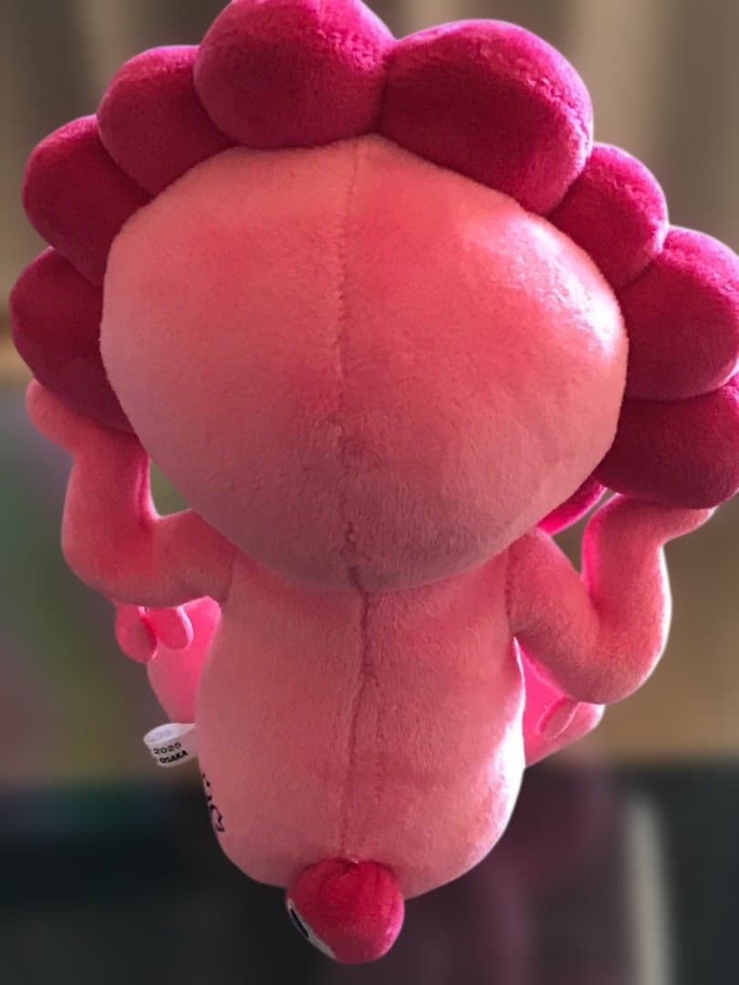 ミャクミャクピンク ぬいぐるみキーホルダー 約22センチ