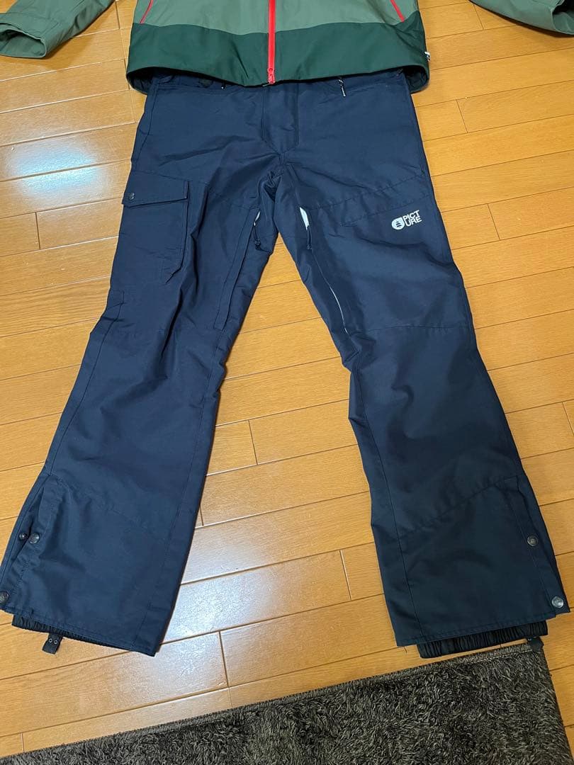 スノーボードウエア　Picture Jacket とpantsのセット
