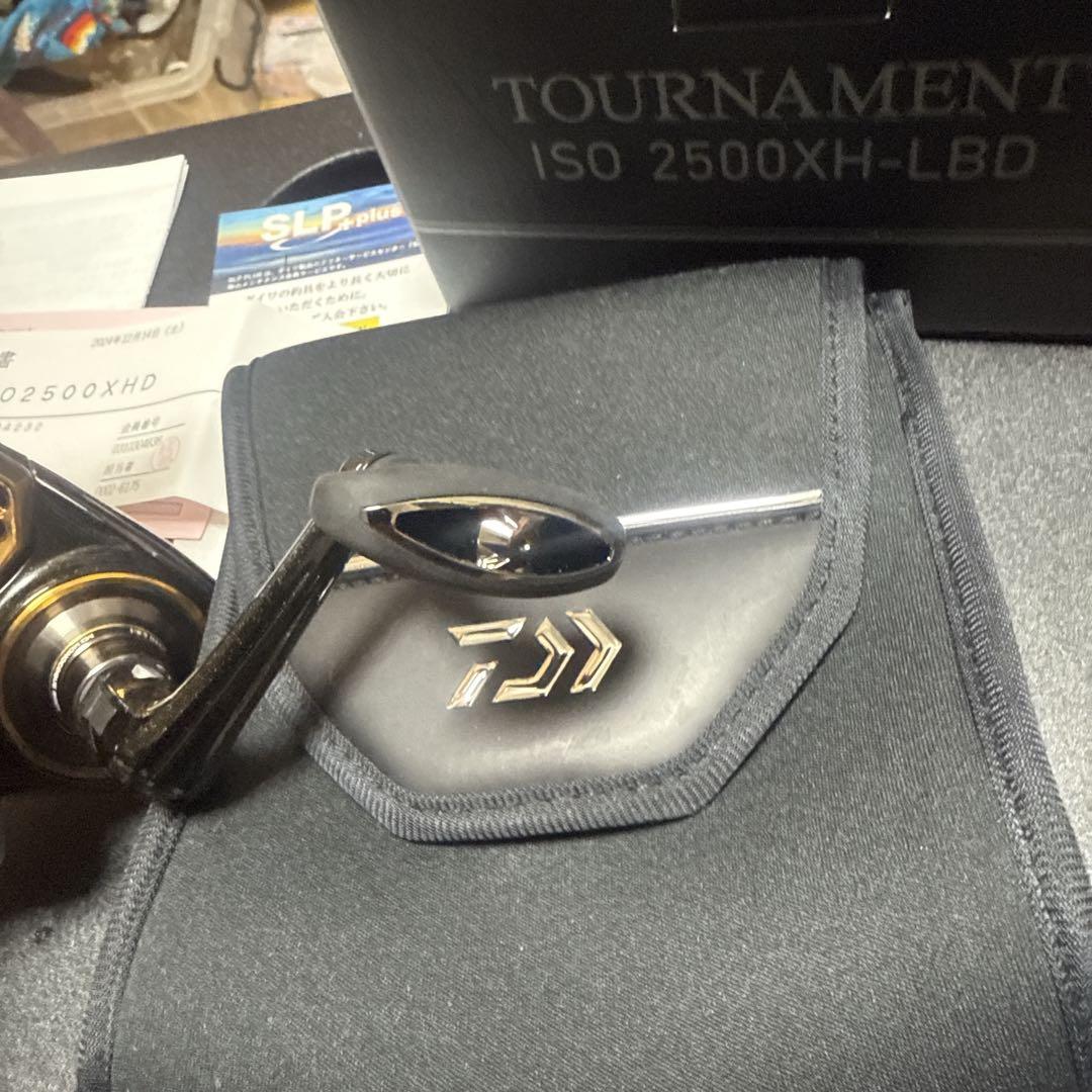 ◯ダイワ 22TOURNAMENT ISO 2500XH-LBD◯中古美品◯