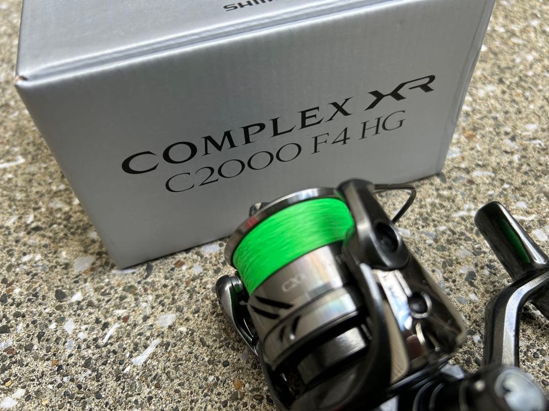 シマノ 21コンプレックス XR C2000 F4 HG スピニングリール