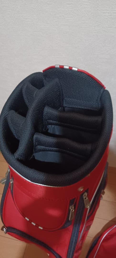 adidas レッド キャディバッグ
