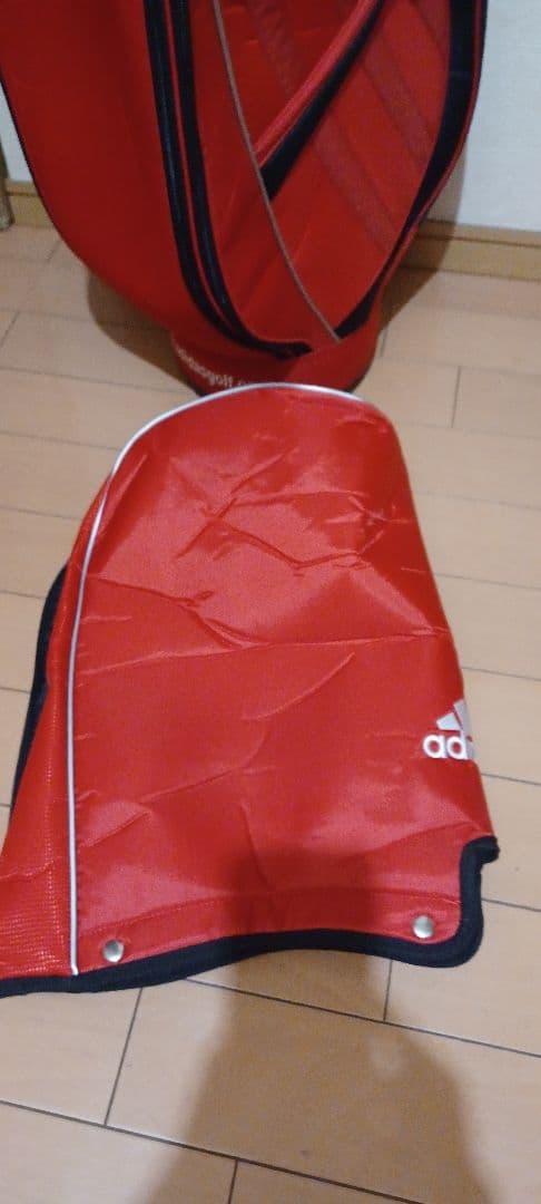 adidas レッド キャディバッグ