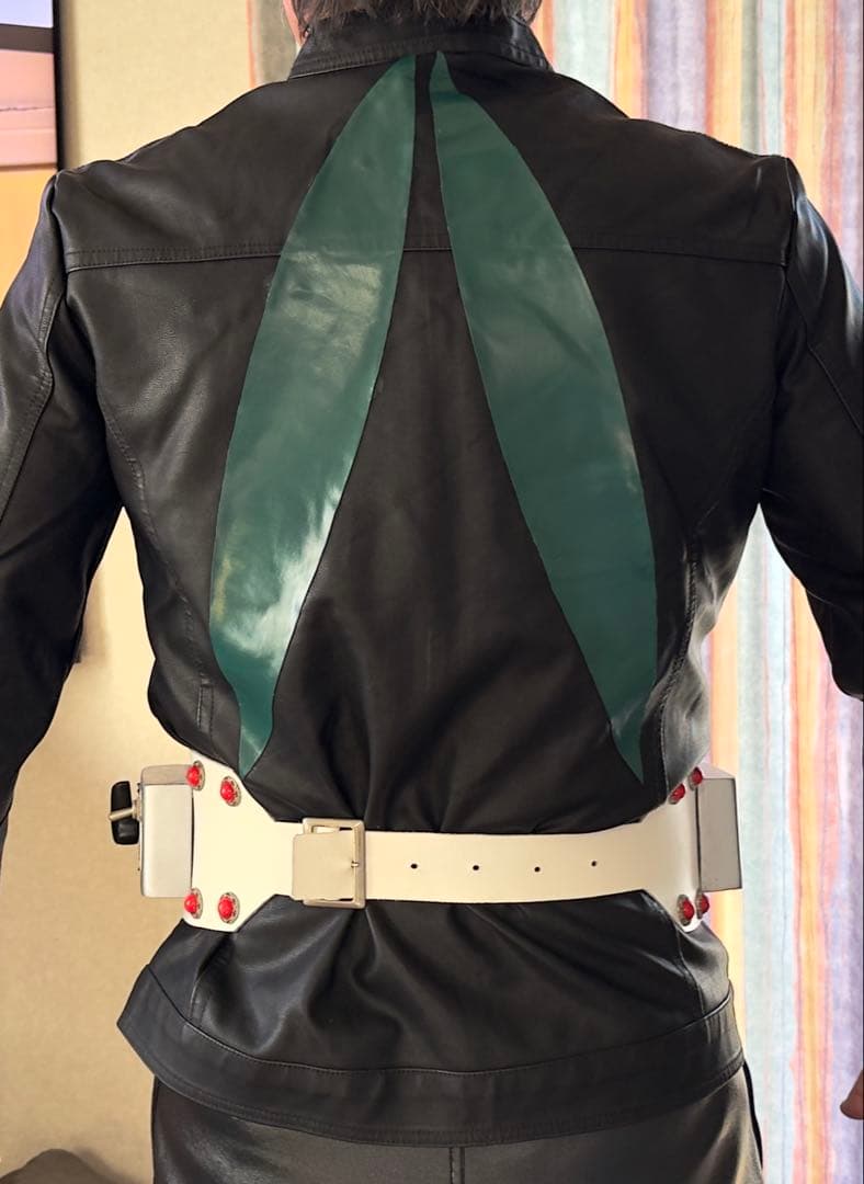 仮面ライダー旧1号　本革ベルト、ジャケット、真紅のマフラーセット