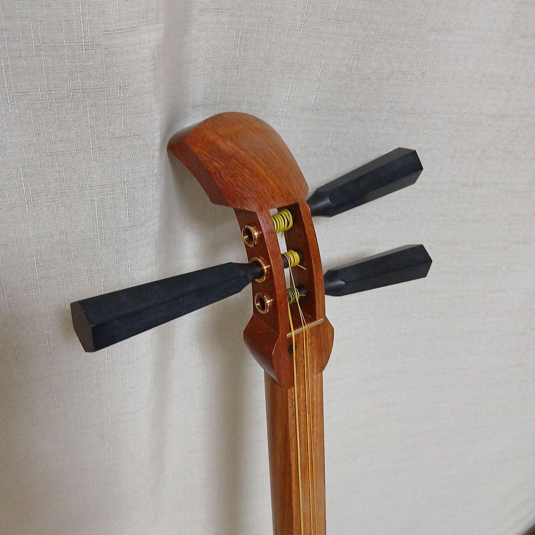 n*i様 津軽三味線本体と付属品一式