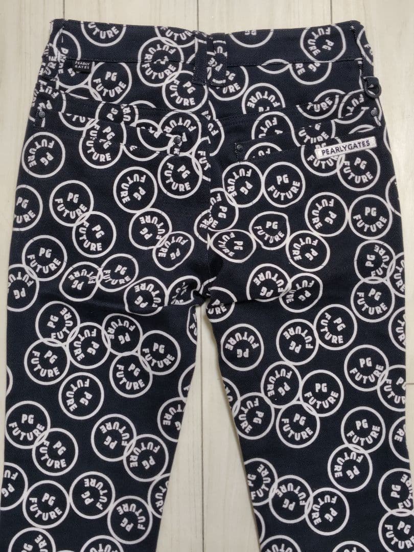 PEARLY GATES 　レディースウェア　シャツ＆パンツ　新品
