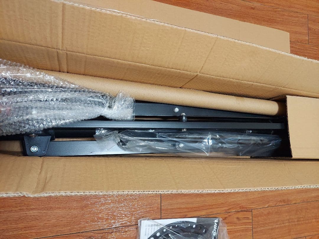 折りたたみ式　メンテナンススタンド　新品未使用品　ロードバイク　自転車