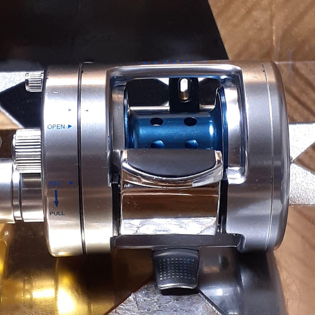 TICA CAIMAN DJ151M ベイトリール タイラバ 左ハンドル 美品