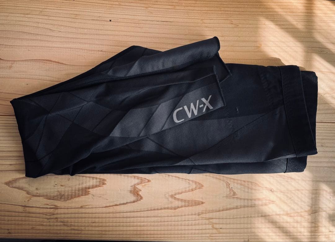 CW-X　スポーツタイツロング丈　ジェネレーターモデル