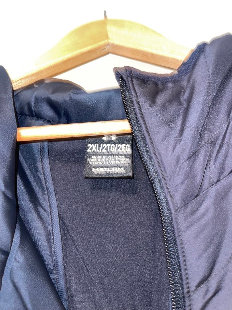UNDER ARMOUR 2XL ダークネイビー ウィンドブレーカー