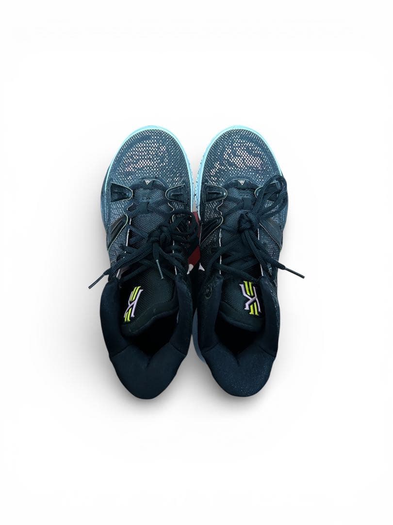 Kyrie 7ハイカットシューズ ブラック　箱あり
