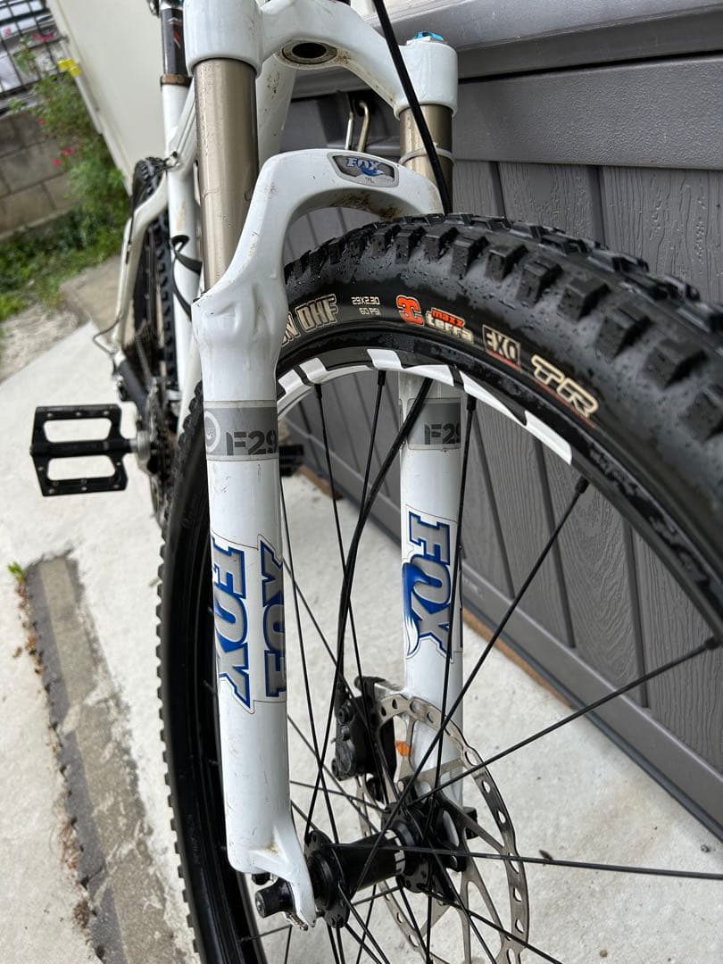 TREKトレック69er (Lサイズ)