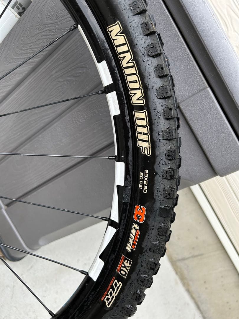 TREKトレック69er (Lサイズ)