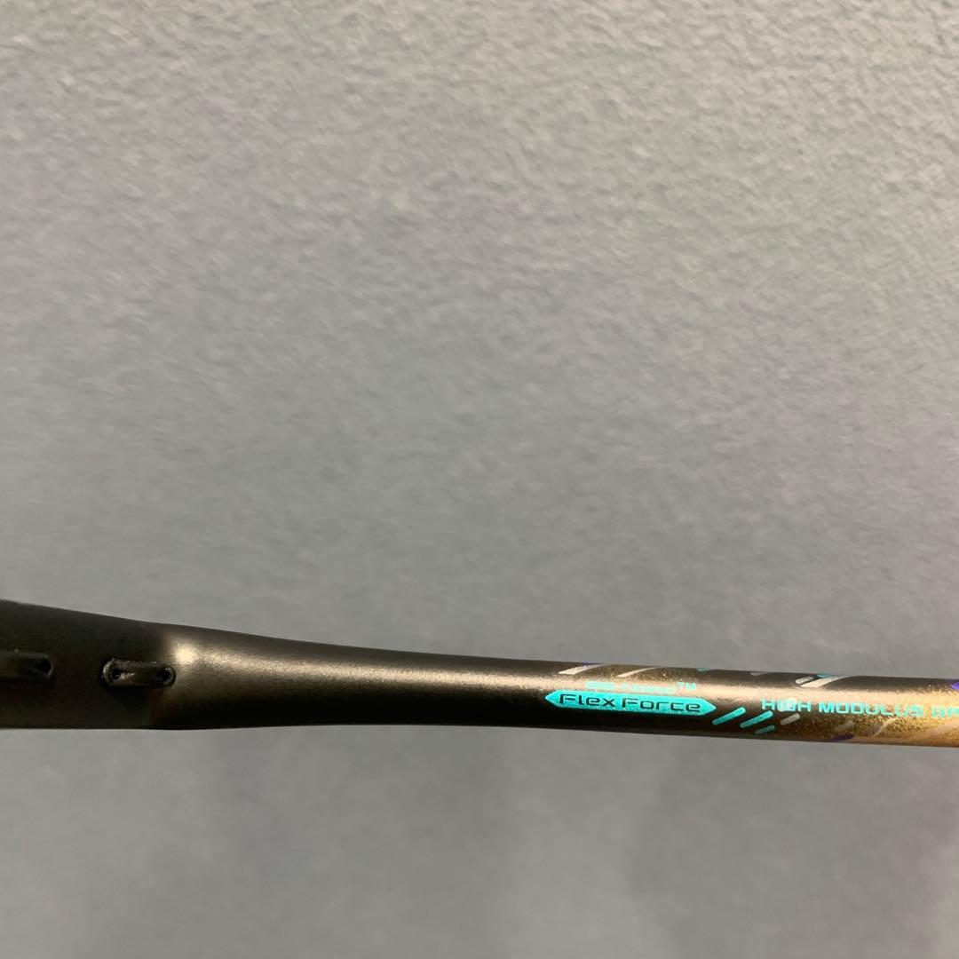 専門店会限定カラー　アストロクス88dproBPバドミントンラケット 4U5