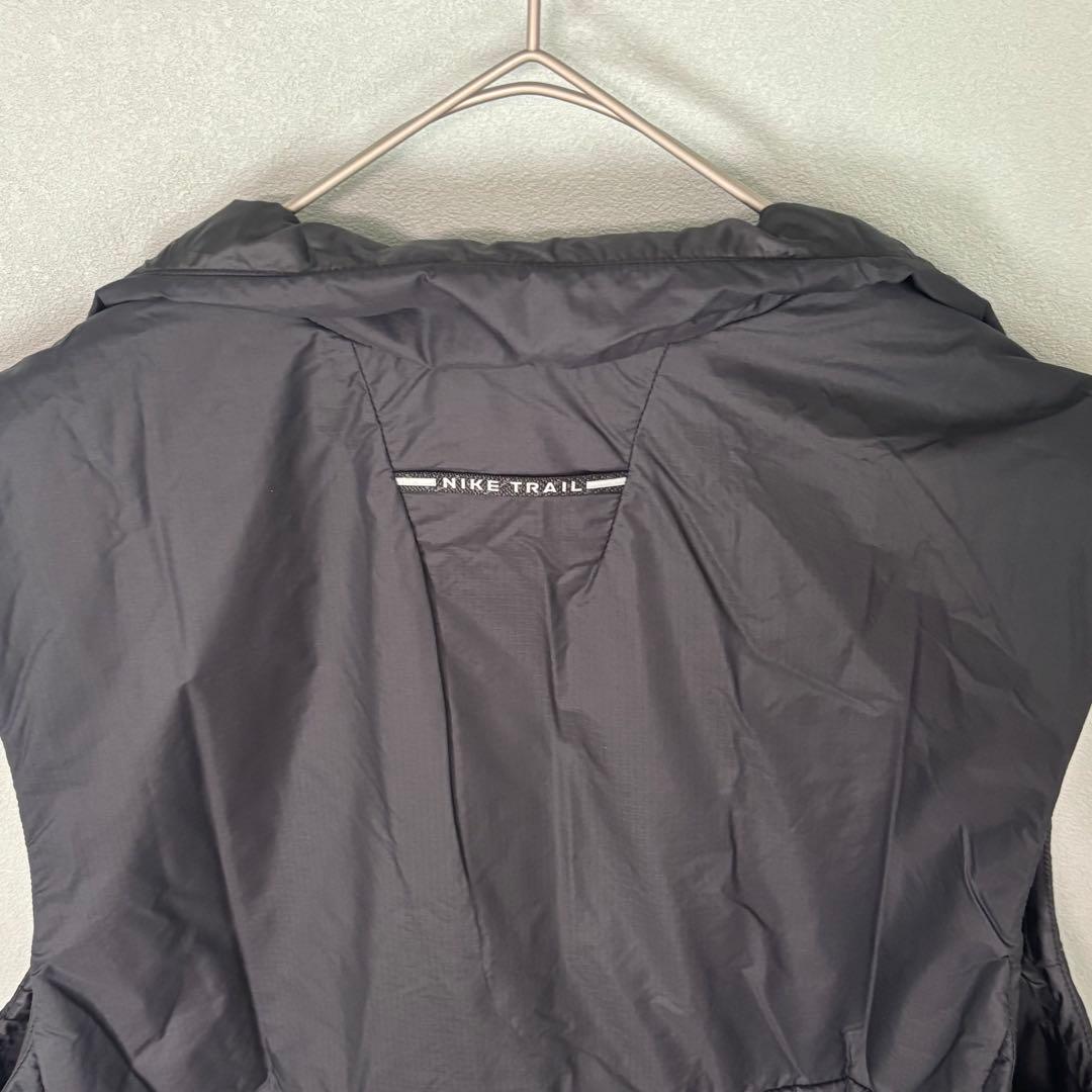 S 新品 ナイキ トレイル ランニングベスト プリマロフト 中綿 黒 ベスト