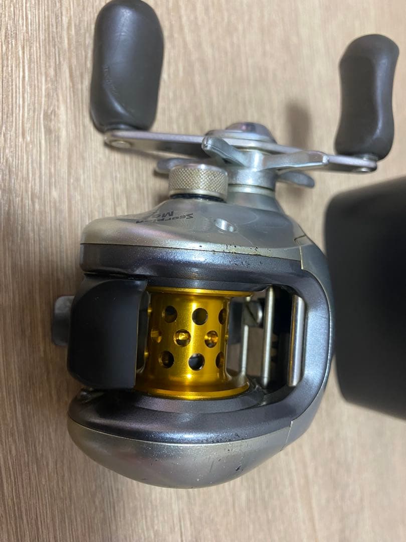 ◆SHIMANO◆ Scorpion Mg 1001 ベイトリール