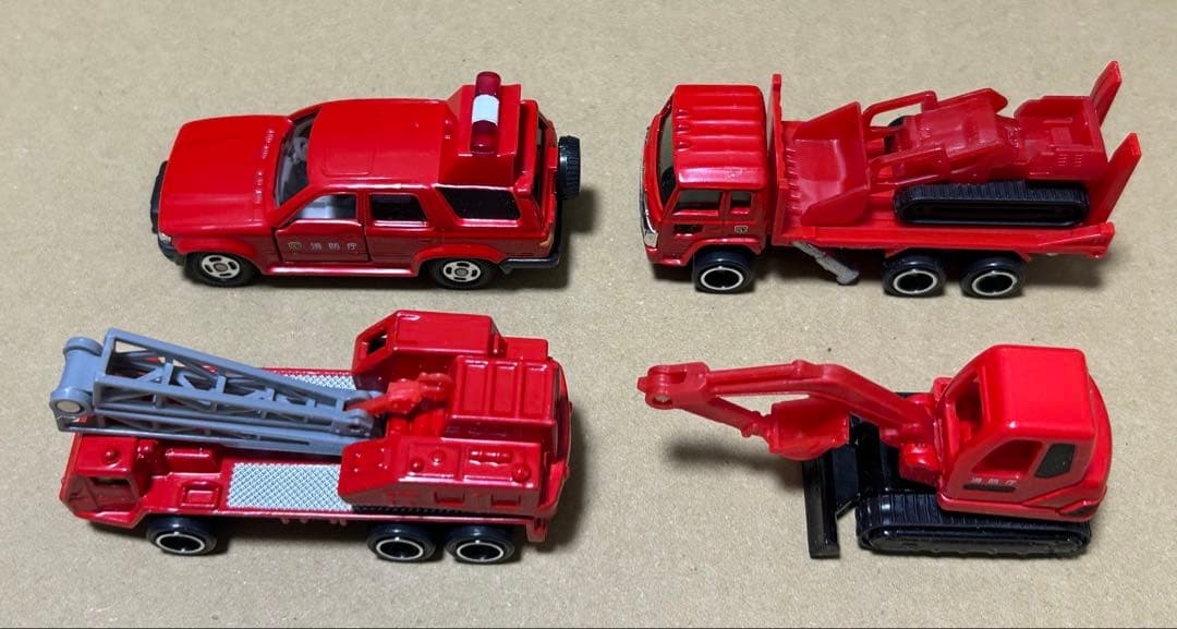 トミカ ギフトセット レスキュービークルセット朱